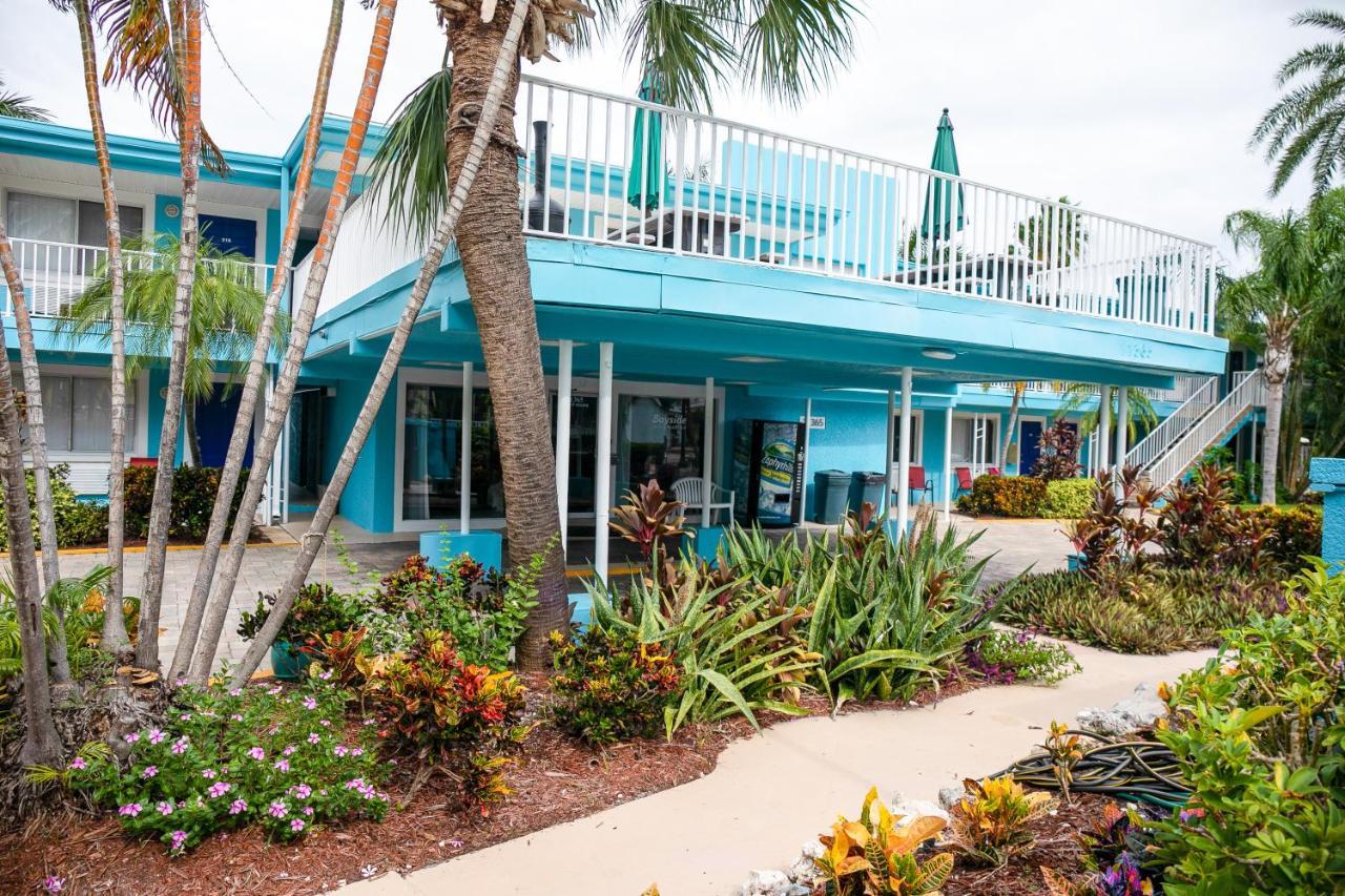 Bayside Inn And Marina جزيرة تريجر المظهر الخارجي الصورة